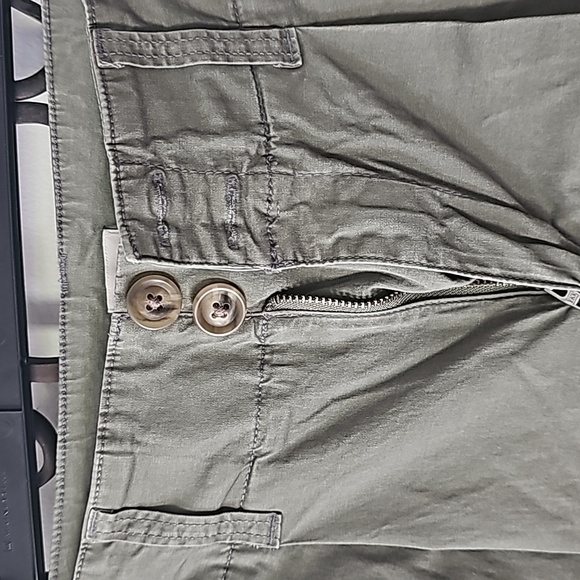 A New Day Women Pants Stretch Chino Pleated Tapered Leg Hi-Rise Green Sz. 4 - Picture 3 of 8